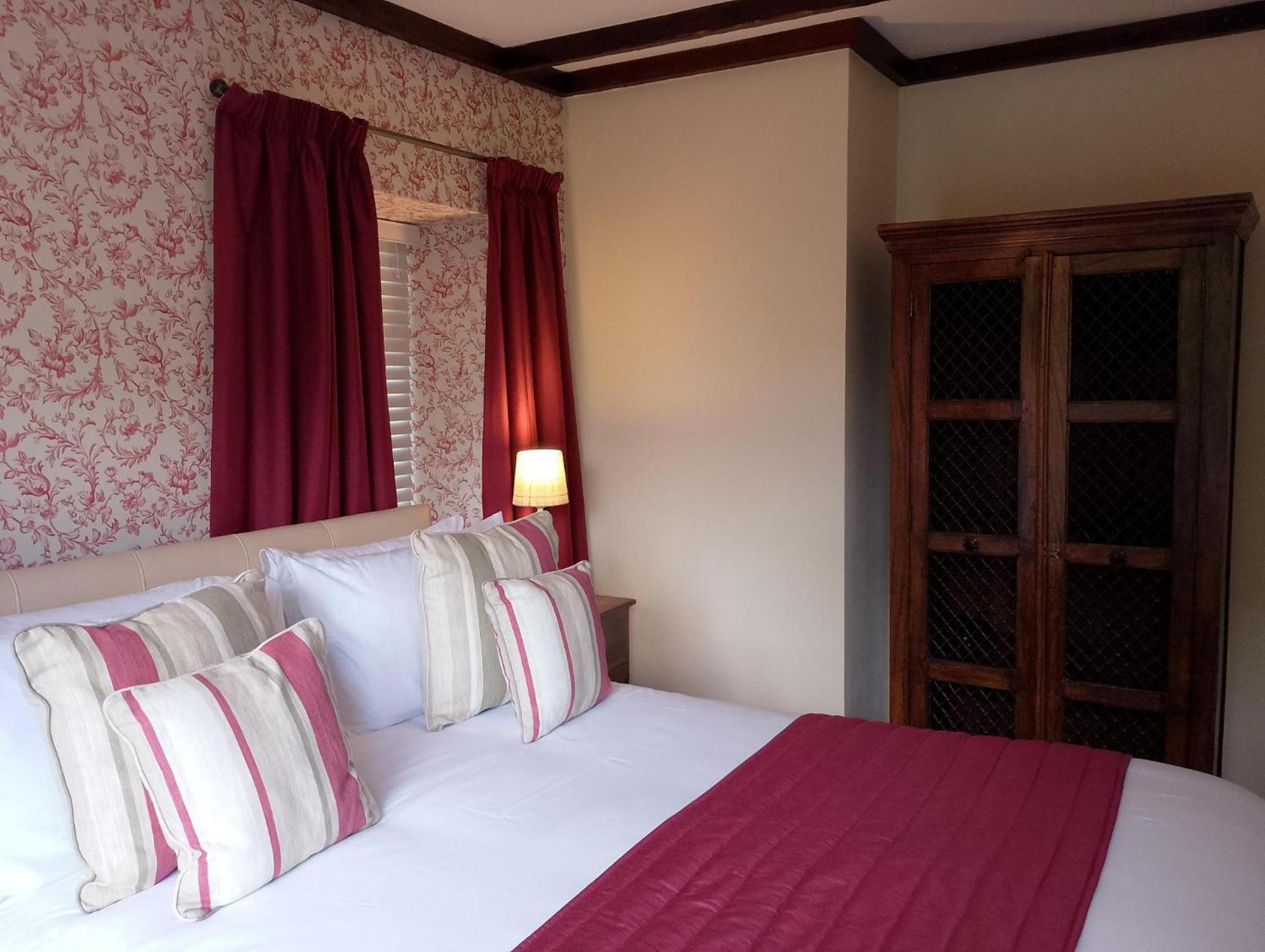 スピーン・ブリッジ Smiddy House Bed & Breakfast エクステリア 写真