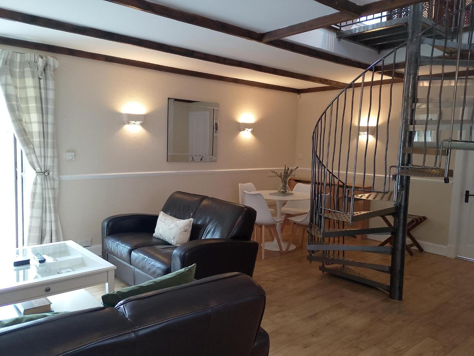 スピーン・ブリッジ Smiddy House Bed & Breakfast エクステリア 写真